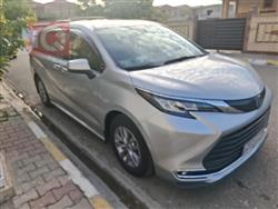 تويوتا سيينا